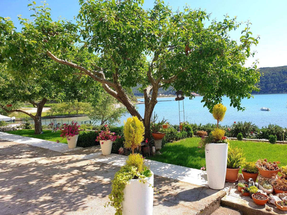 Apartmani I Sobe Jusic Rab Town Luaran gambar