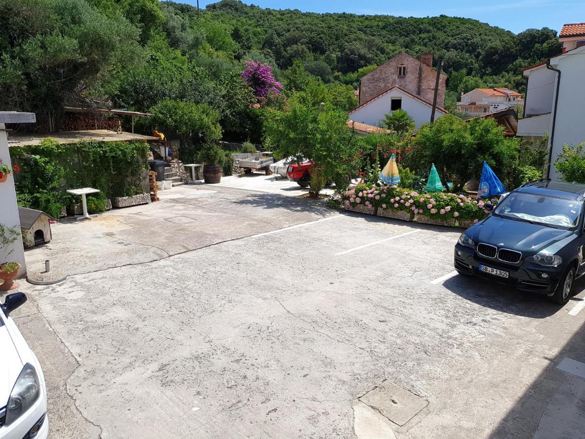 Apartmani I Sobe Jusic Rab Town Luaran gambar