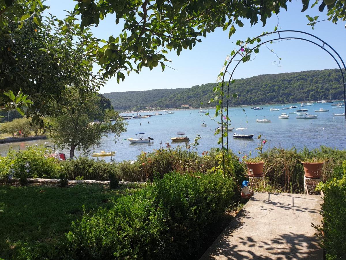 Apartmani I Sobe Jusic Rab Town Luaran gambar