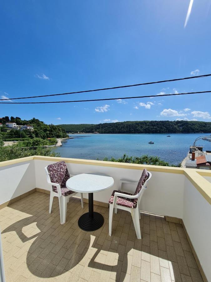 Apartmani I Sobe Jusic Rab Town Luaran gambar