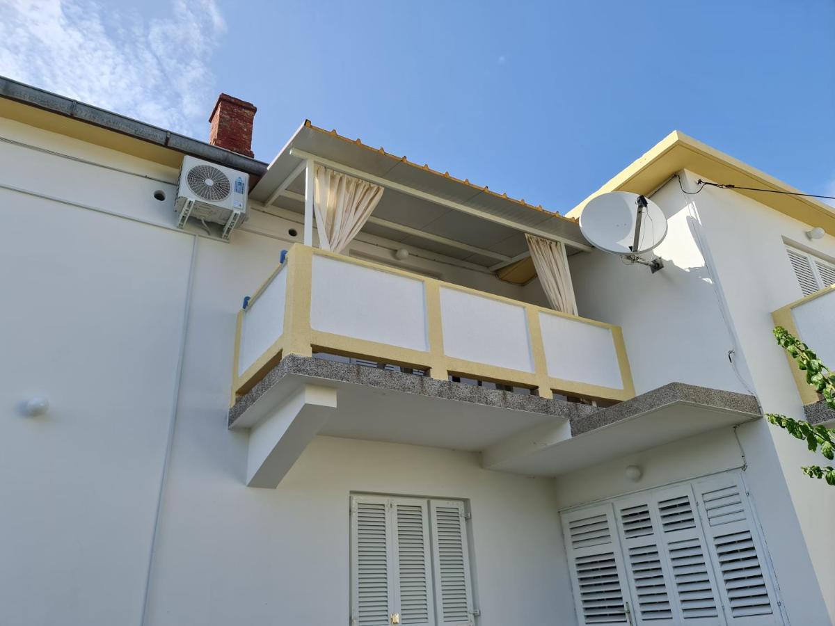 Apartmani I Sobe Jusic Rab Town Luaran gambar